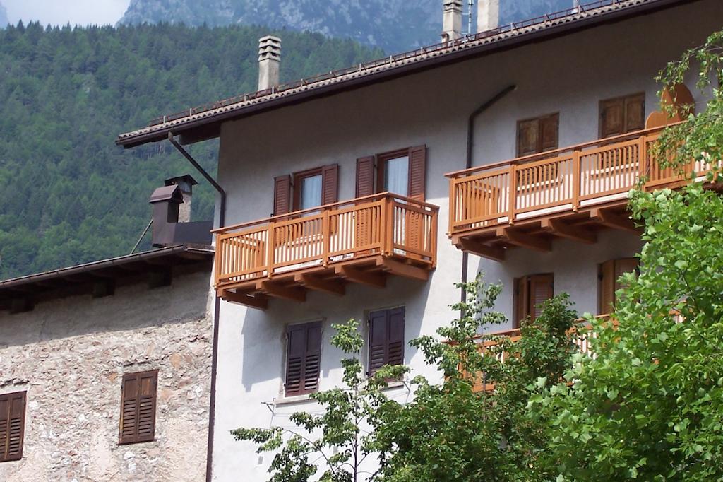 Casa Rondine Apartment Molveno Exterior photo
